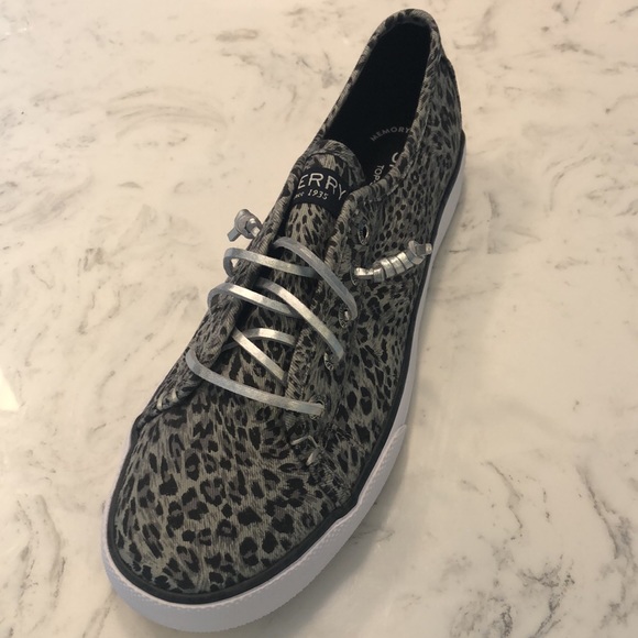 NEW Sperry Top-Sider Sneakers - Picture 2 of 7